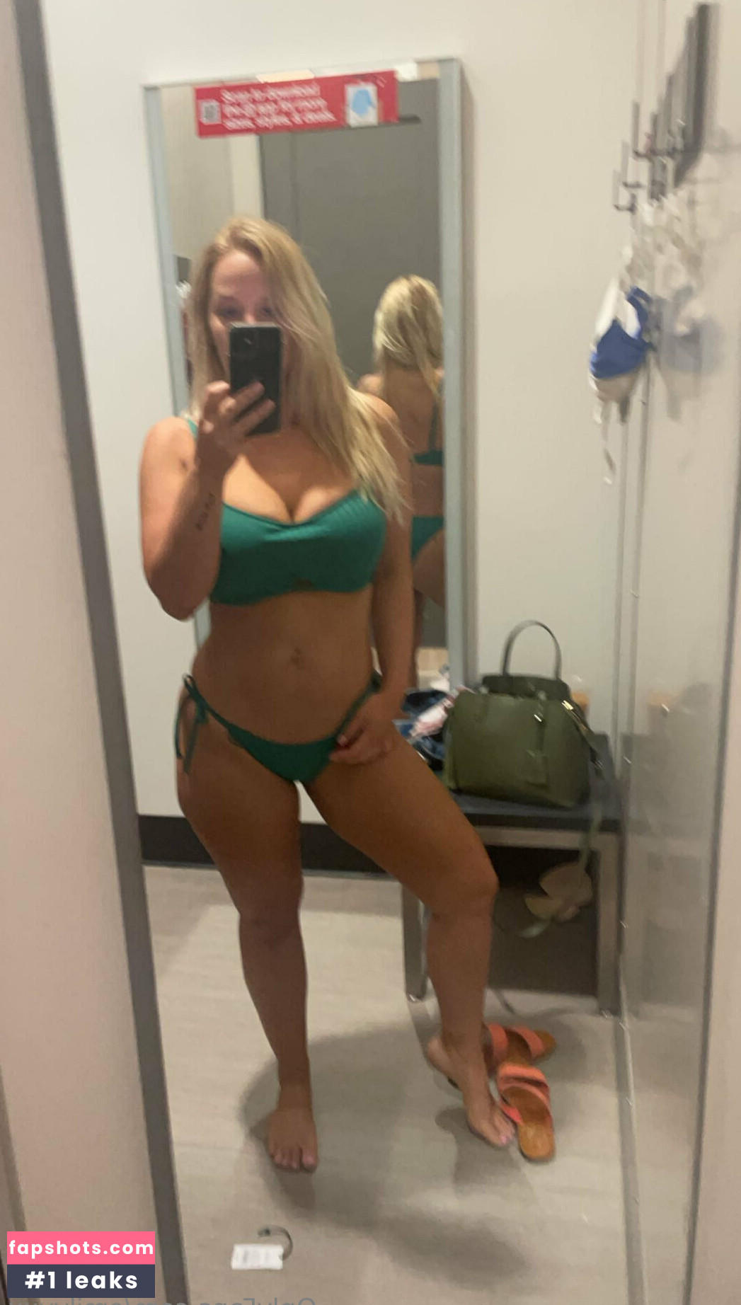 emilyyxx Nude Leaks OnlyFans Photos #3 - LeakJerk