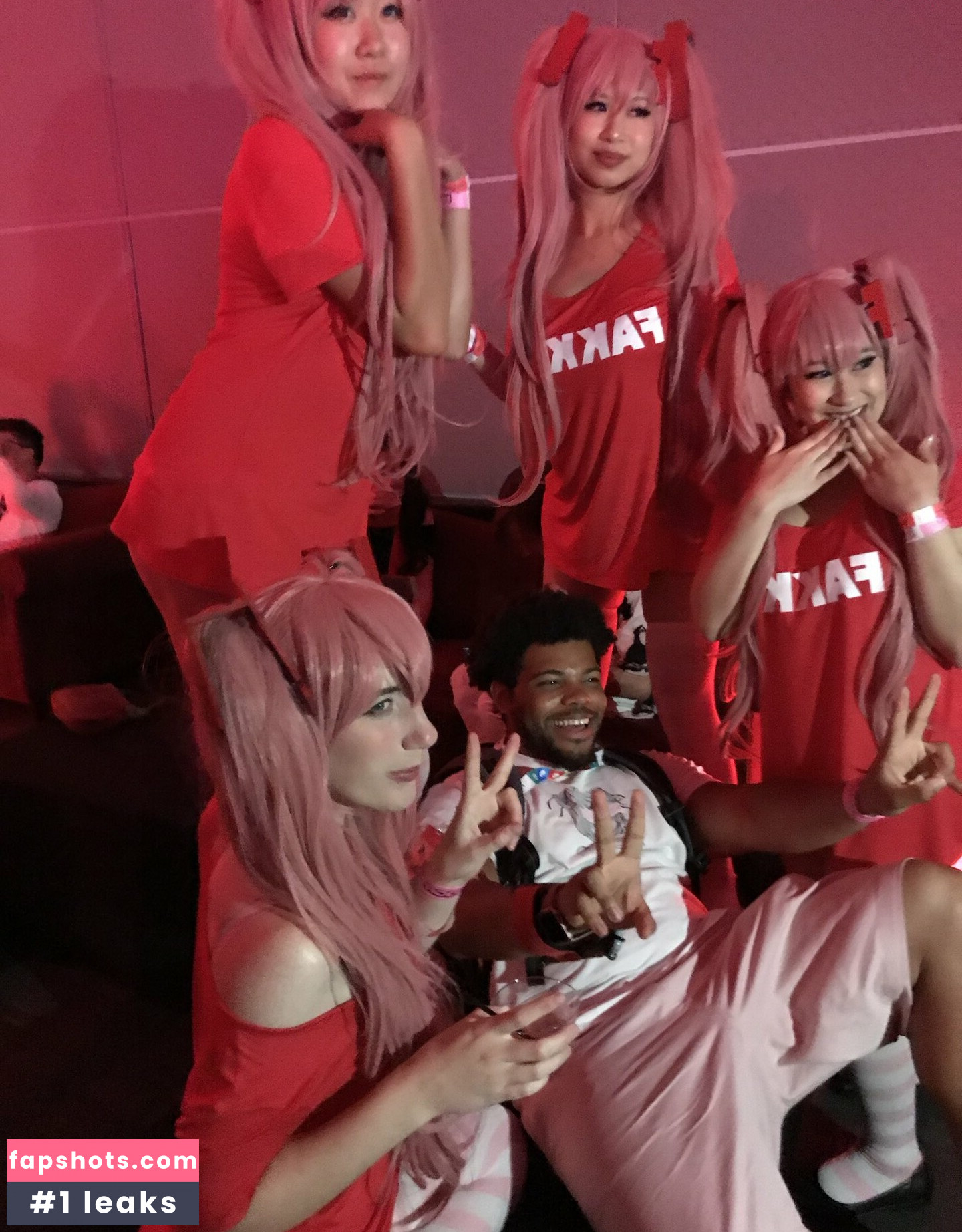 Emirichu gallery photo #27