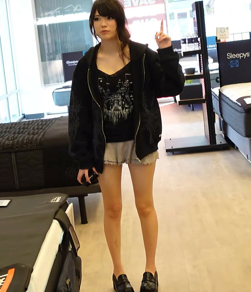 emiru-33 gallery photo #1098