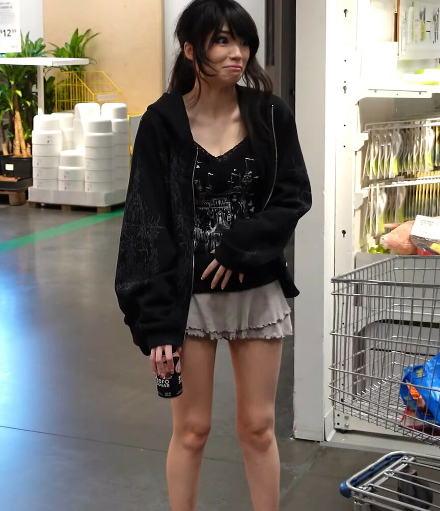 emiru-33 gallery photo #1100