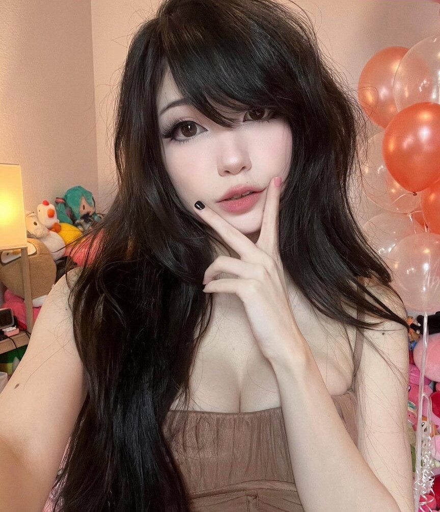 emiru-33 gallery photo #1144