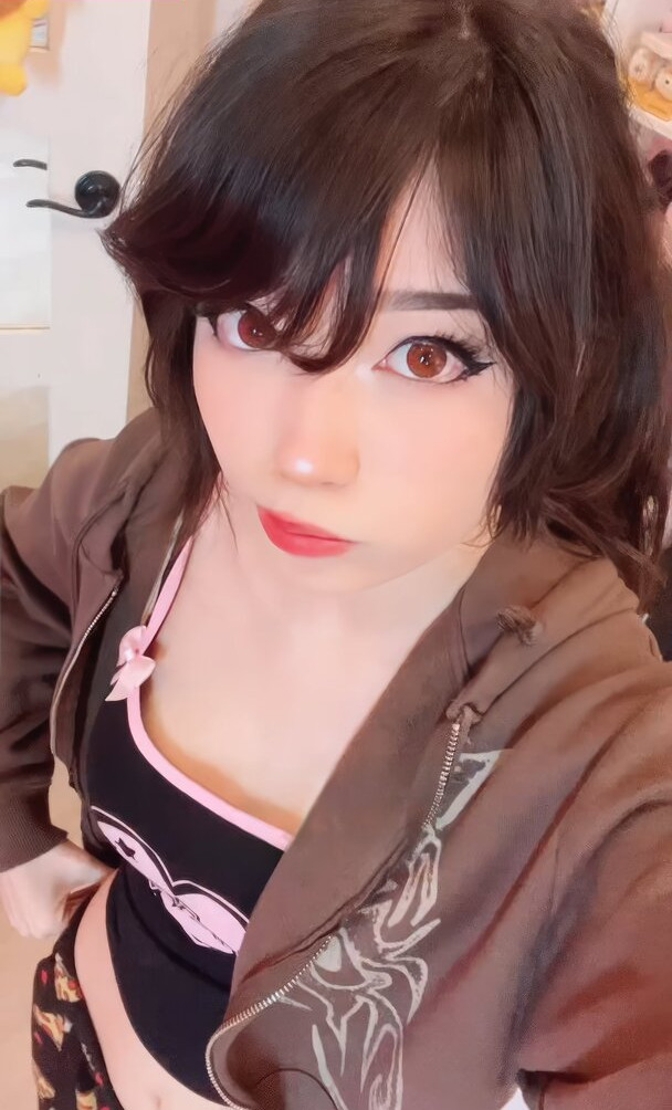 emiru-33 gallery photo #1157