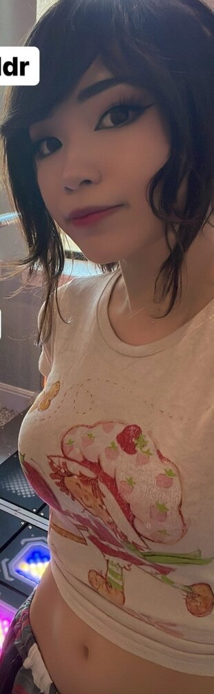 emiru-33 gallery photo #1170