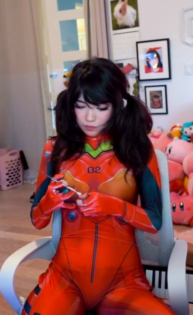 emiru-33 gallery photo #1174