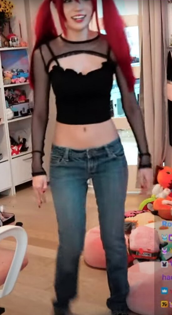 emiru-33 gallery photo #1178