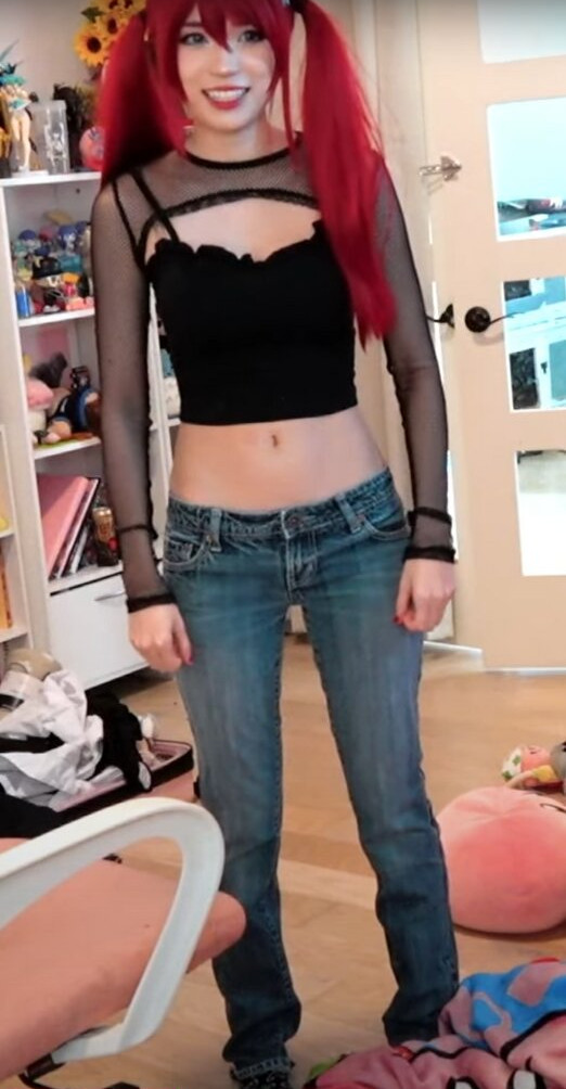 emiru-33 gallery photo #1181