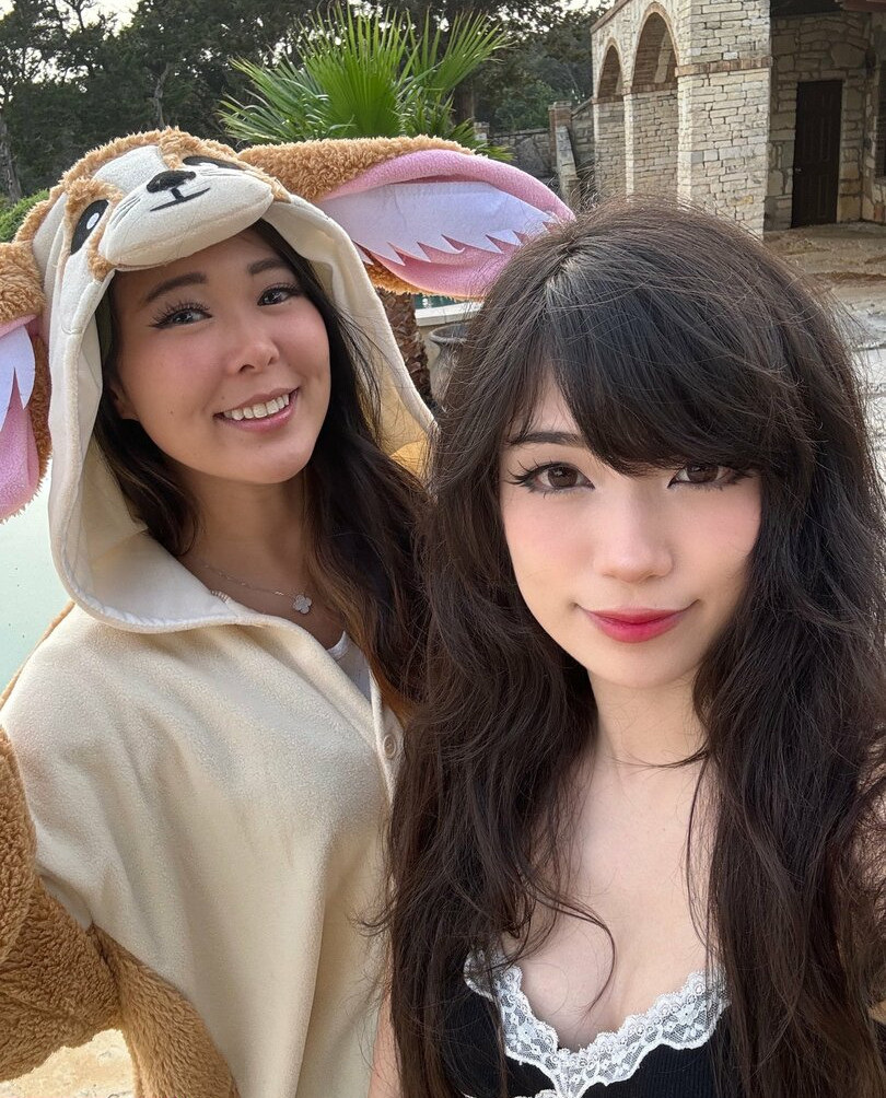 emiru-33 gallery photo #1214