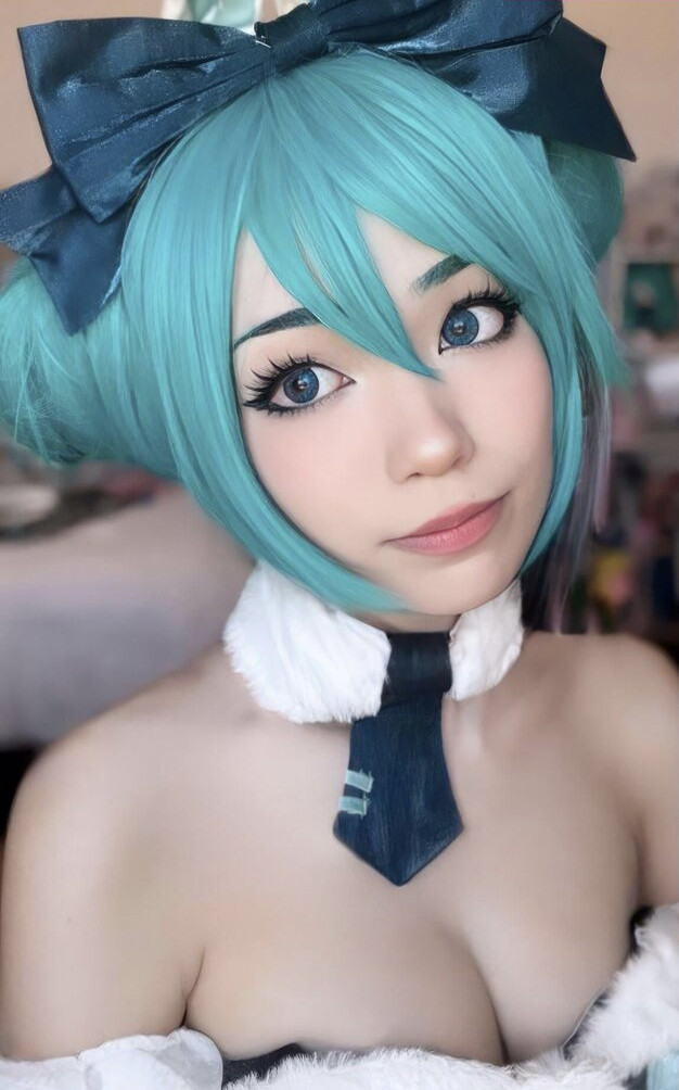 emiru-33 gallery photo #1263