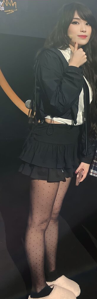 emiru-33 gallery photo #1286