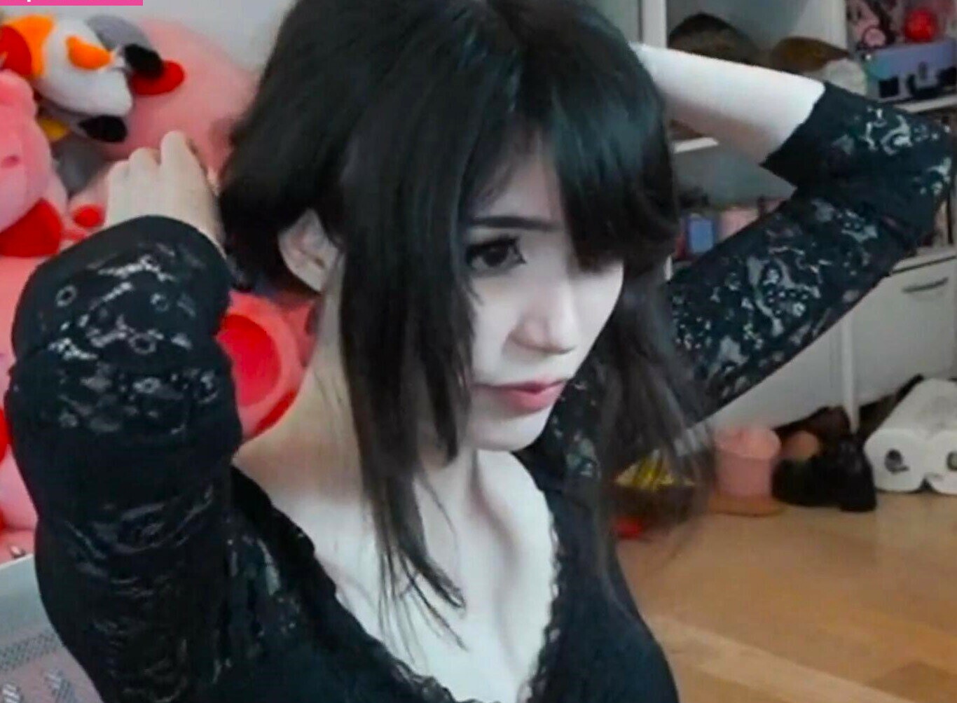 emiru-33 gallery photo #1411