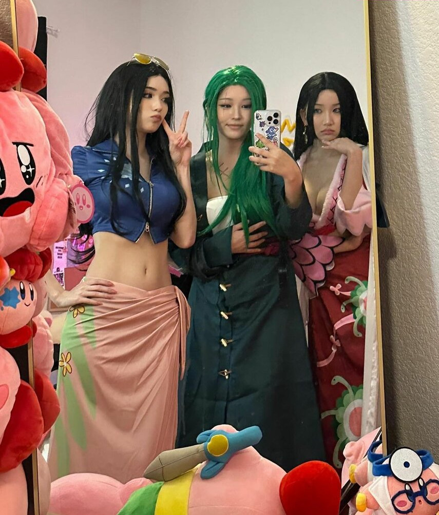 emiru-33 gallery photo #1417