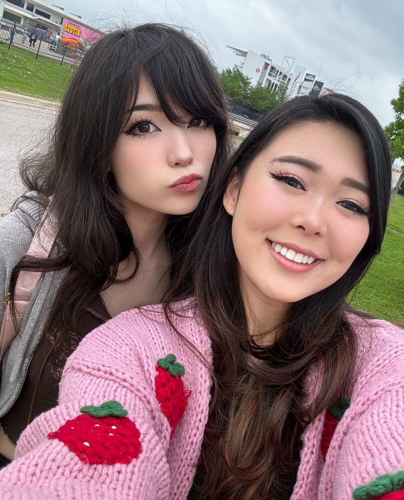 emiru-33 gallery photo #1427