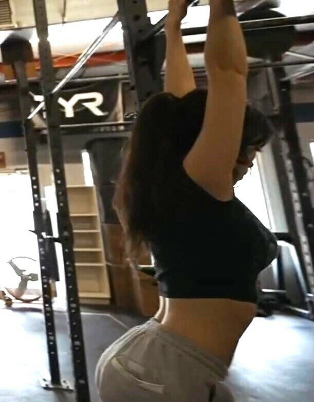 emiru-33 gallery photo #1437