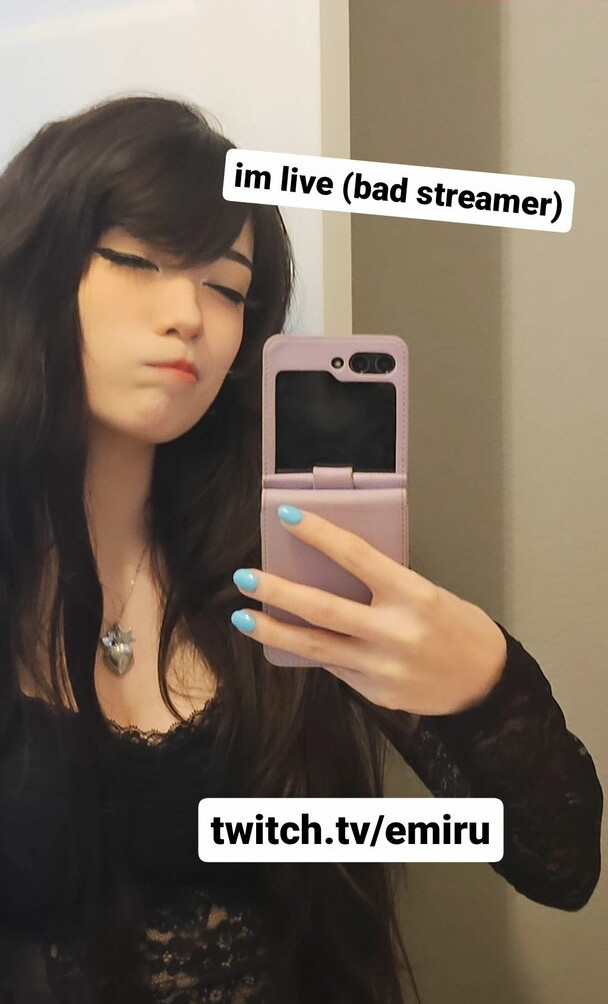 emiru-33 gallery photo #1438