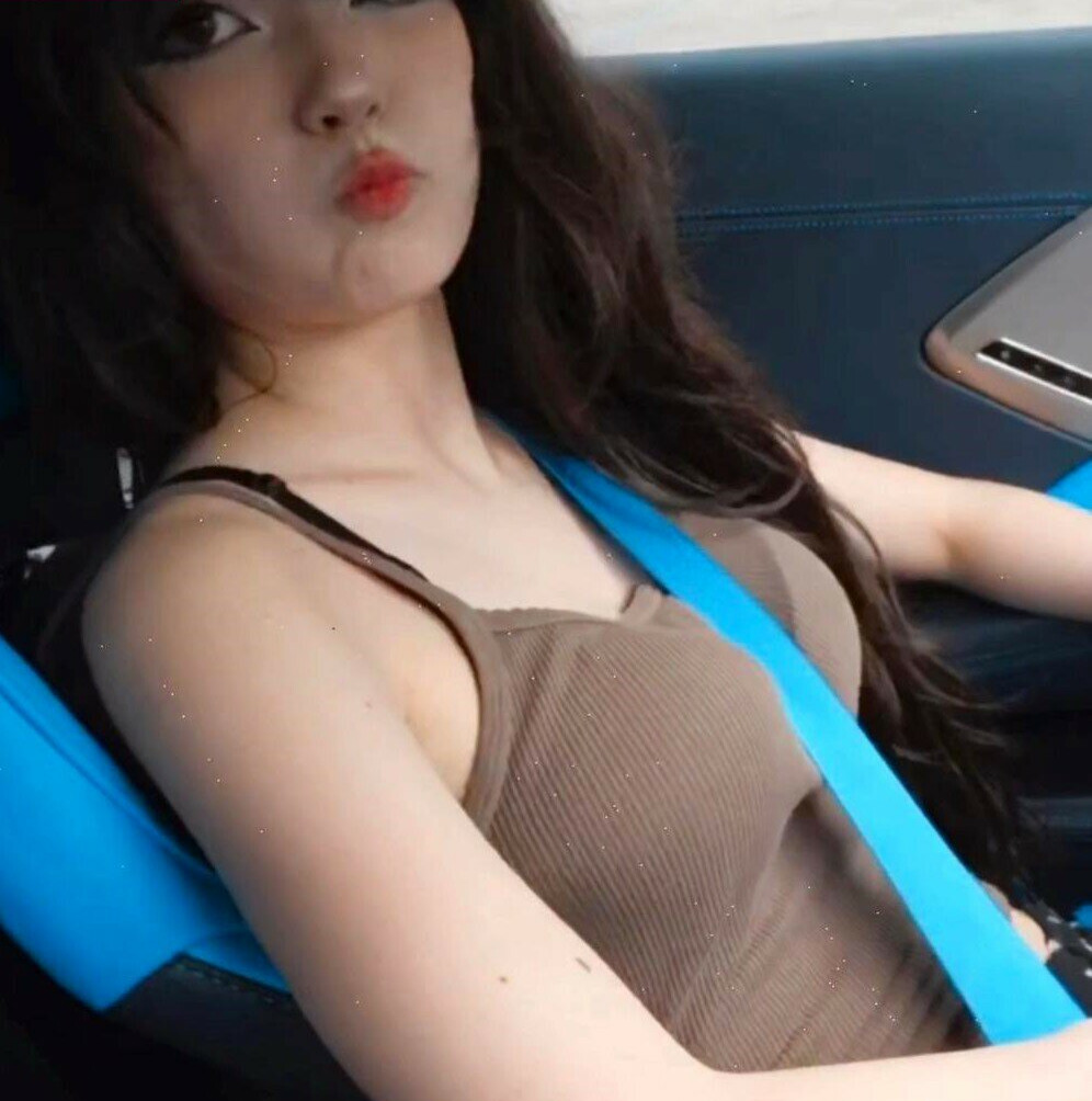 emiru-33 gallery photo #1459