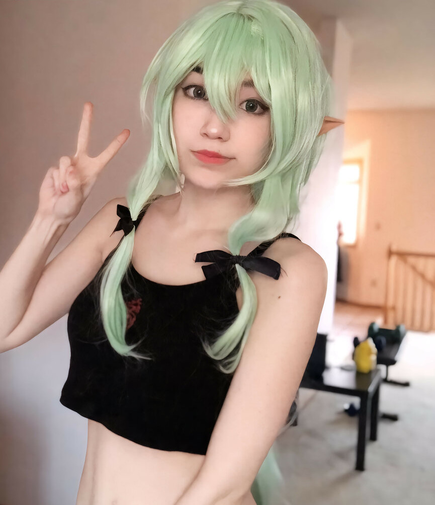 emiru-33 gallery photo #1468