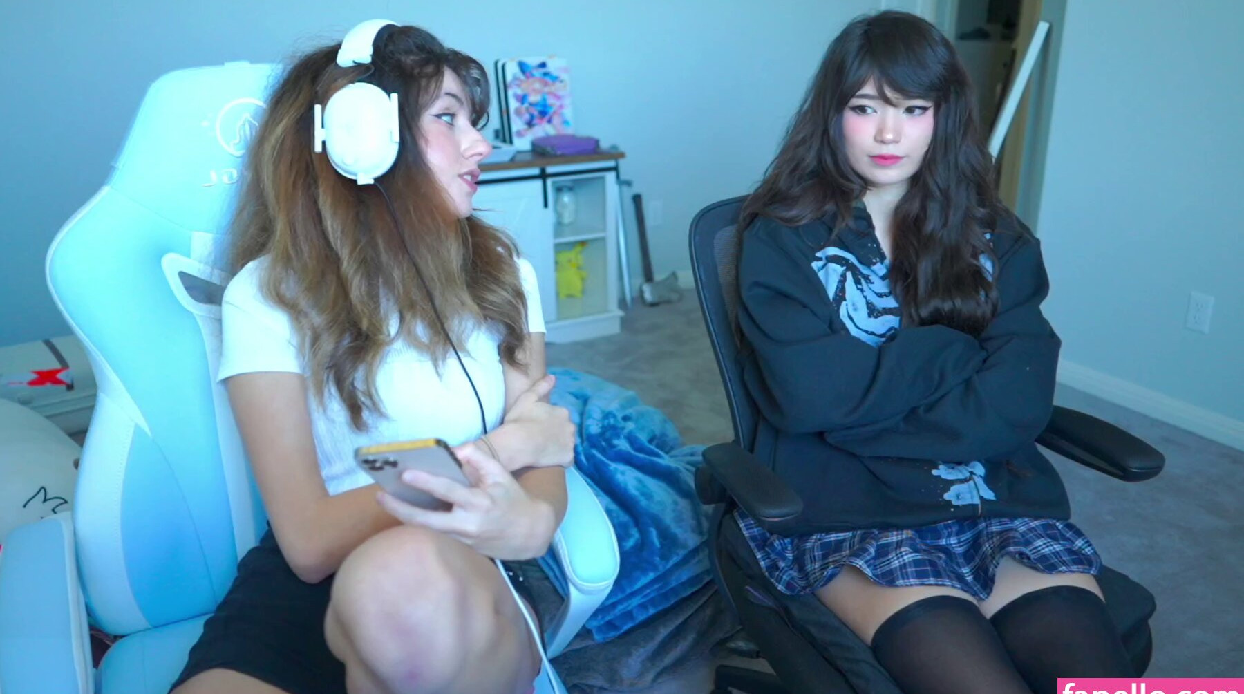 emiru-33 gallery photo #1519