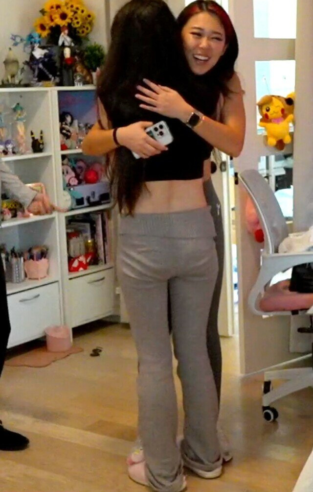 emiru-33 gallery photo #1524