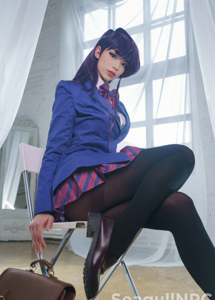 emiru-33 gallery photo #1602