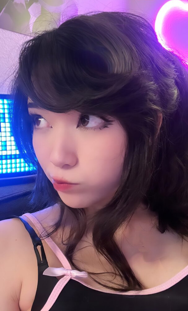 emiru-33 gallery photo #1616