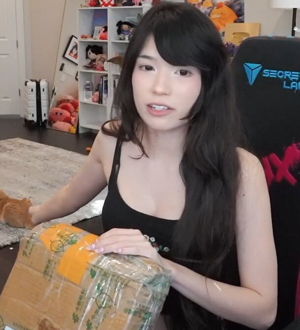 emiru-33 gallery photo #307