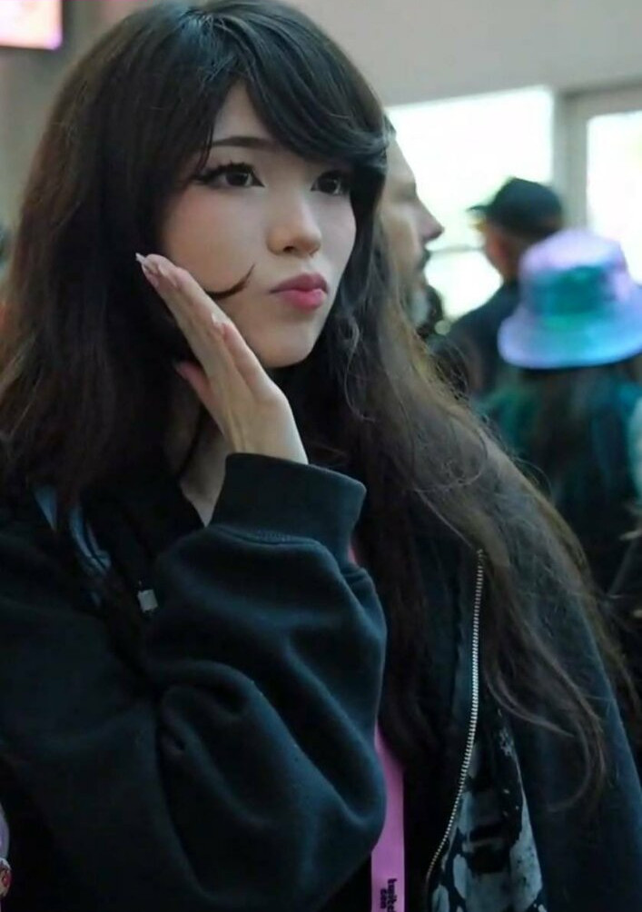 emiru-33 gallery photo #356