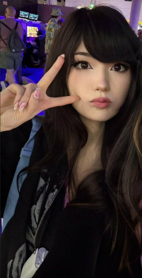 emiru-33 gallery photo #359