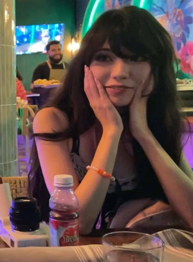 emiru-33 gallery photo #362