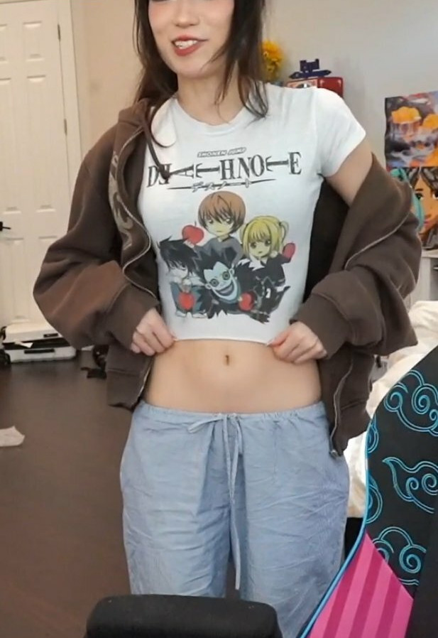 emiru-33 gallery photo #386