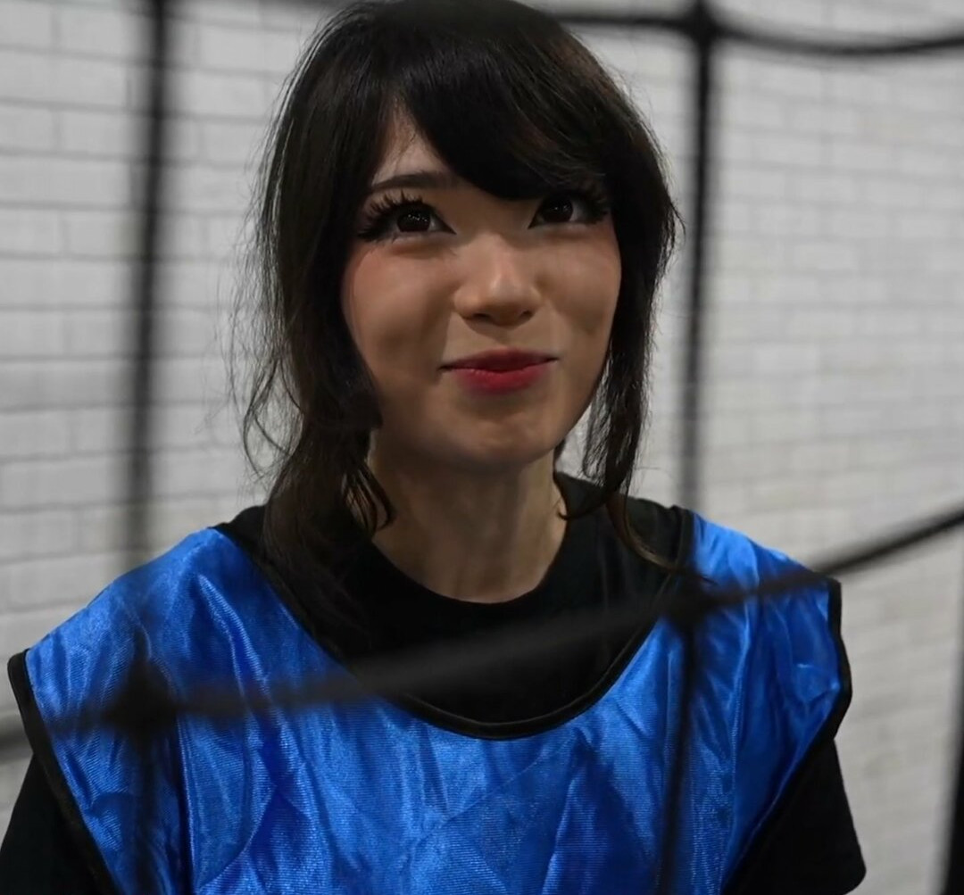 emiru-33 gallery photo #494