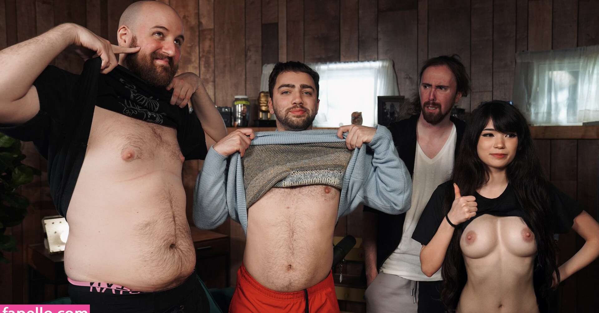 emiru-33 gallery photo #536