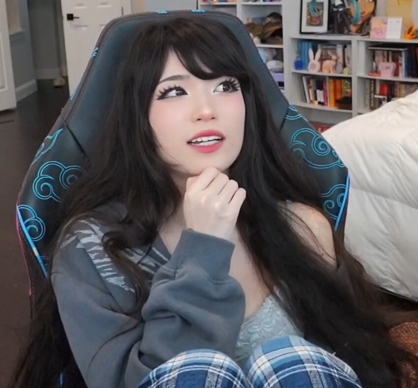 emiru-33 gallery photo #544