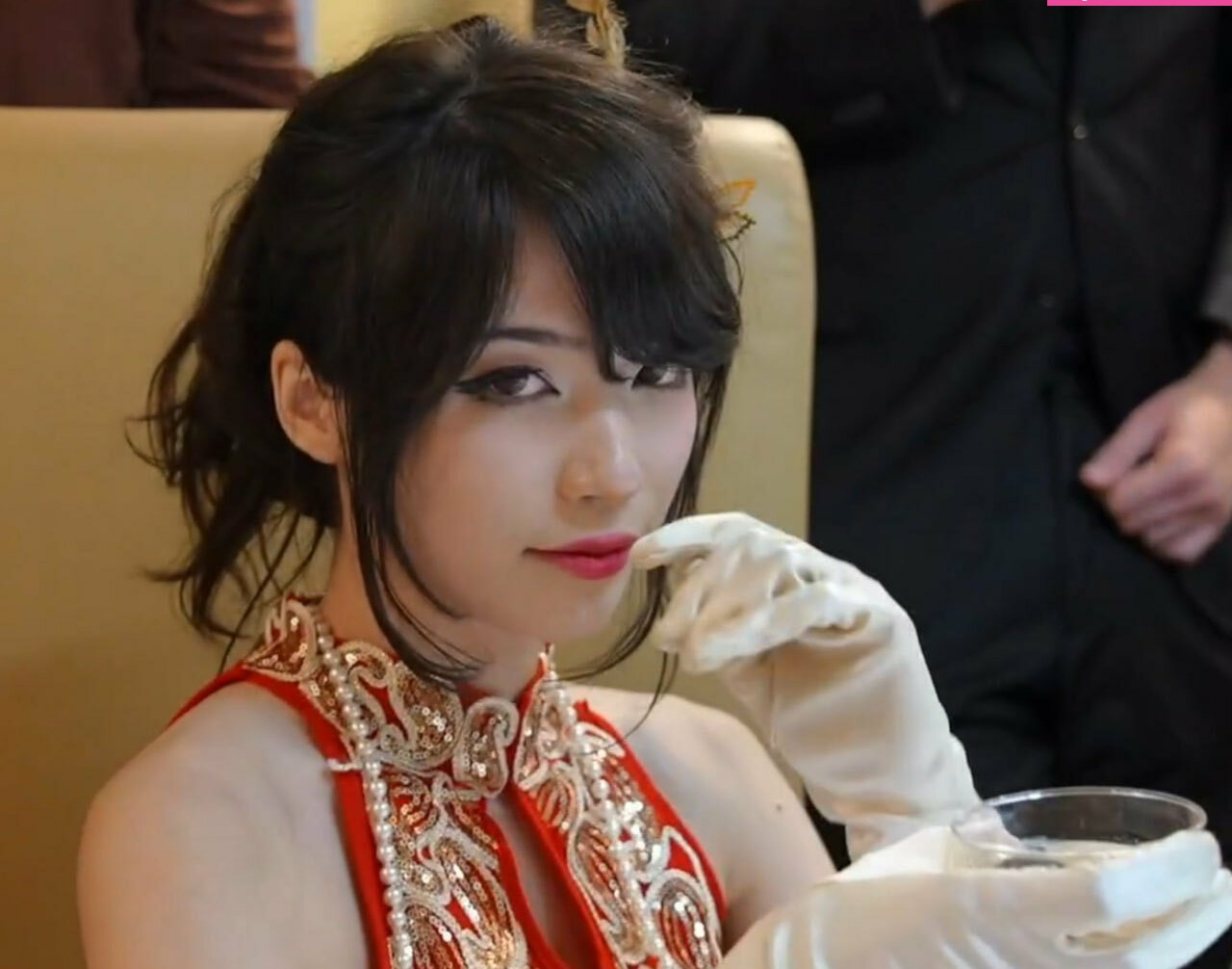 emiru-33 gallery photo #556