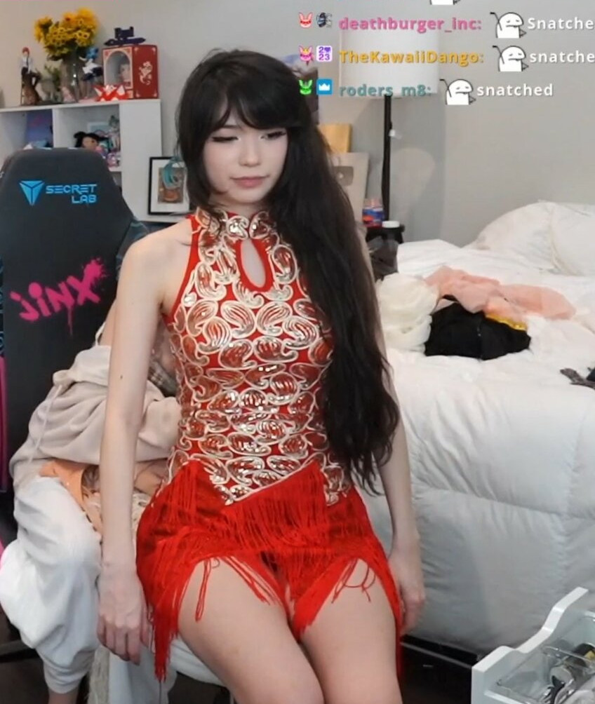 emiru-33 gallery photo #575