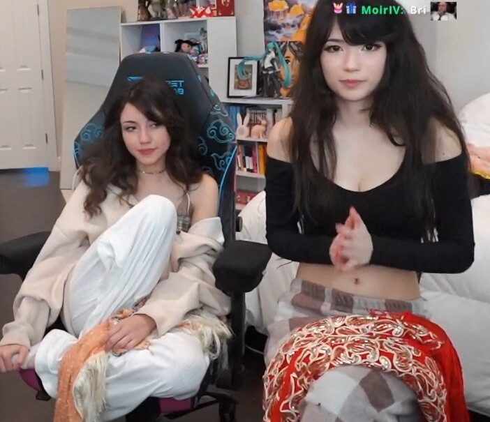 emiru-33 gallery photo #576