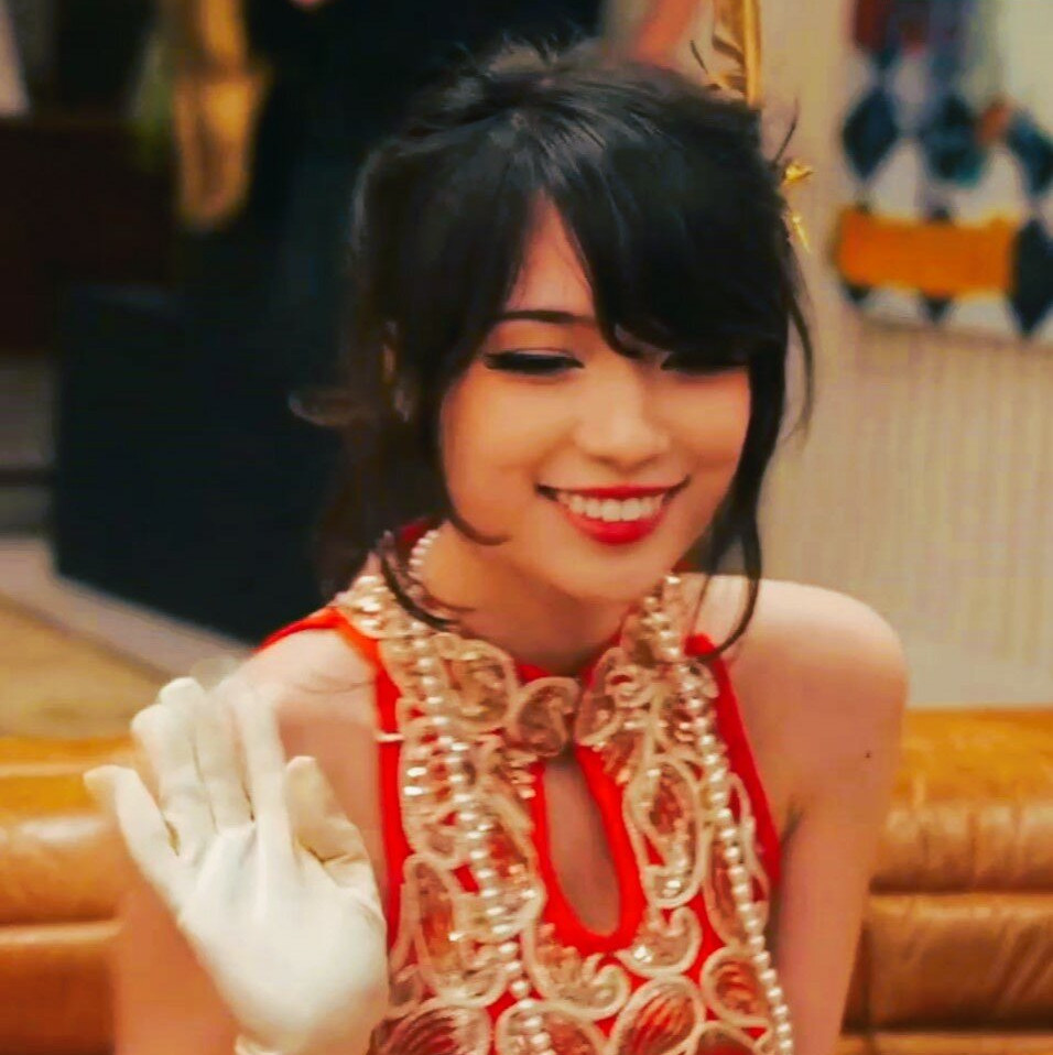 emiru-33 gallery photo #592