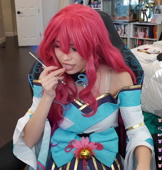 emiru-33 gallery photo #616