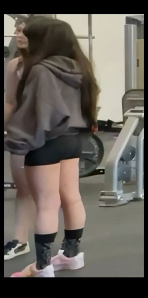 emiru-33 gallery photo #912