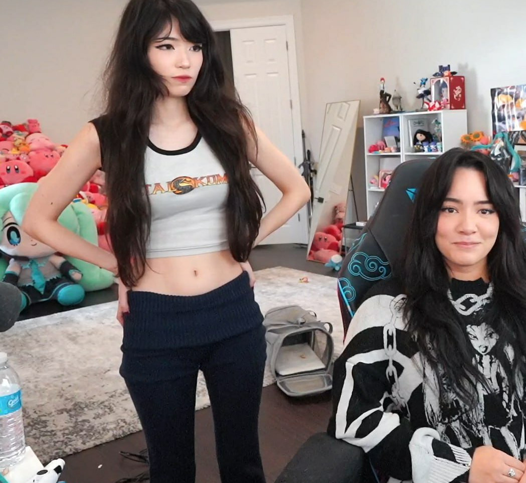 emiru-33 gallery photo #924