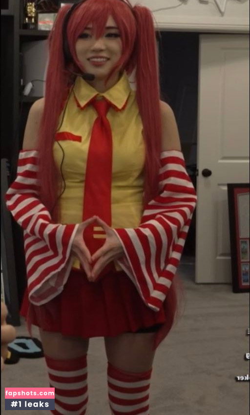Emiru gallery photo #4015