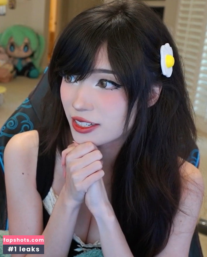 Emiru gallery photo #4388