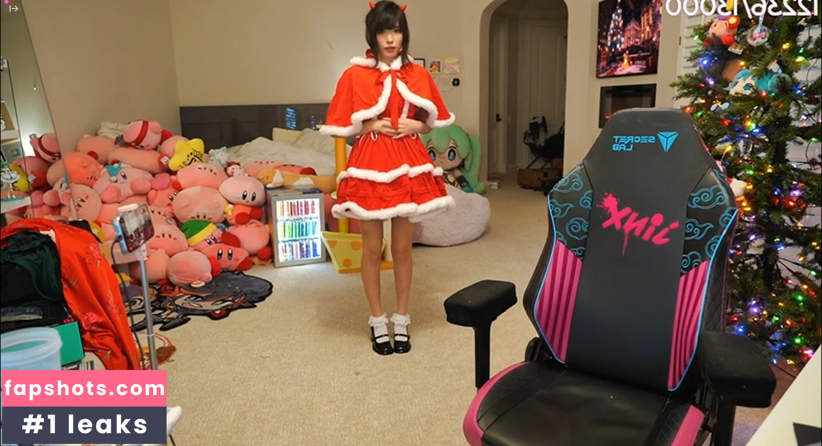Emiru gallery photo #3619
