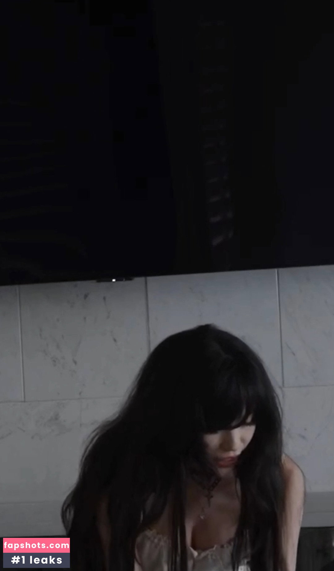 Emiru gallery photo #2350