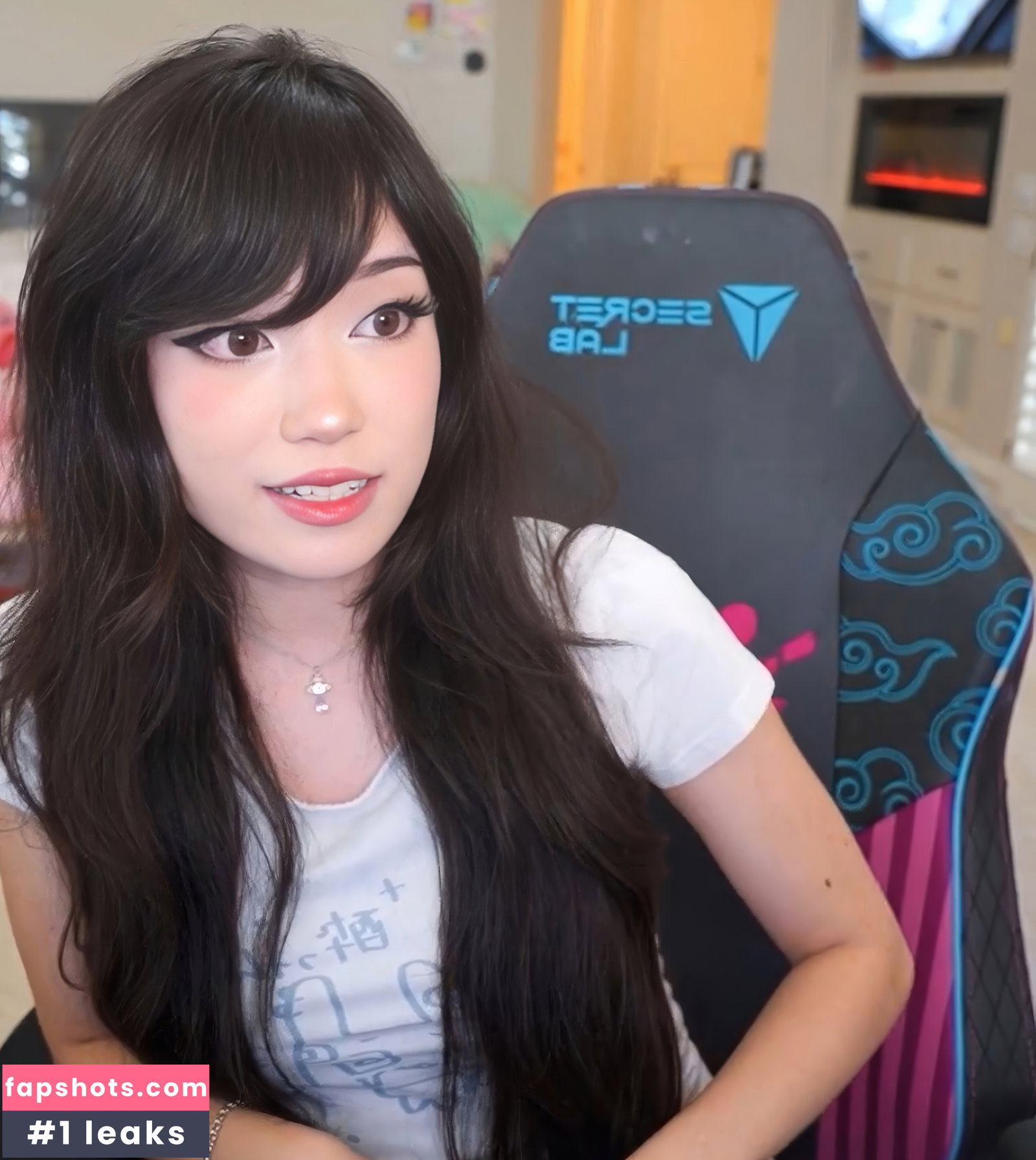 Emiru gallery photo #2854