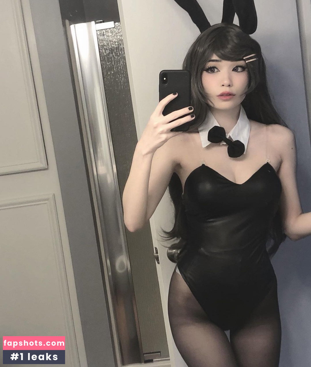 Emiru gallery photo #937