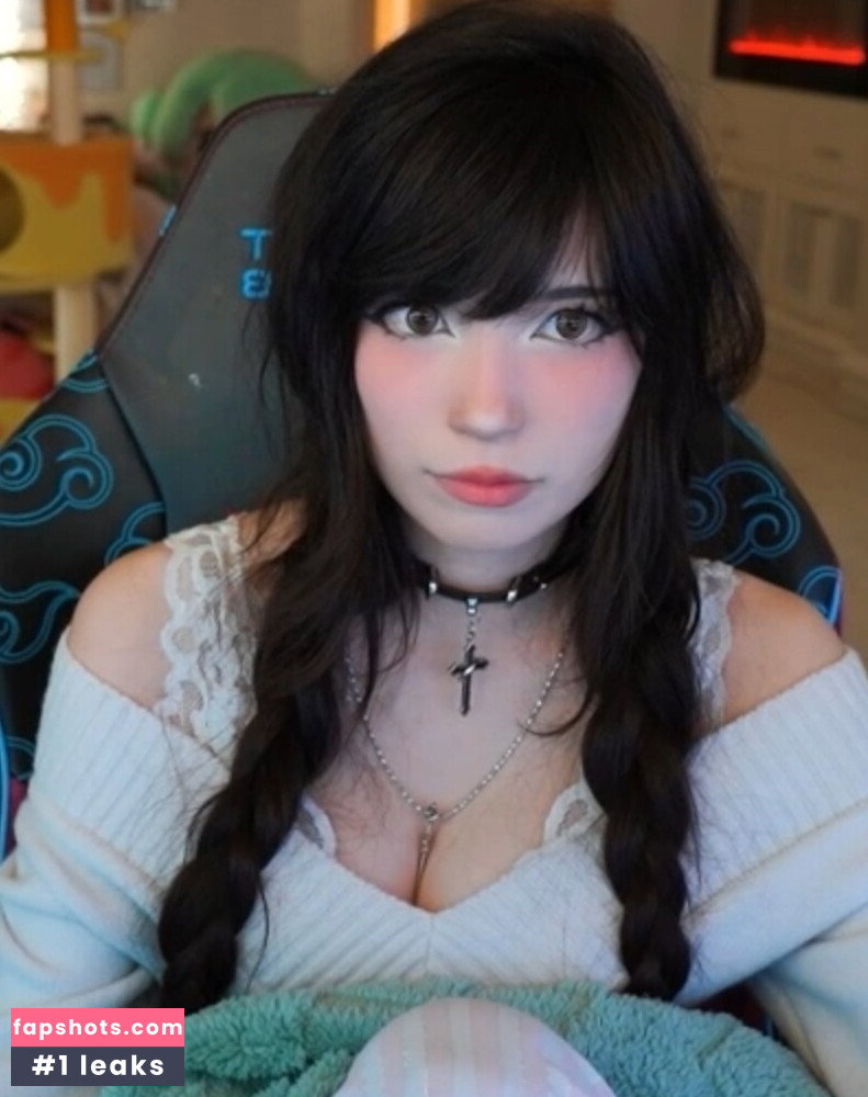 Emiru gallery photo #1776