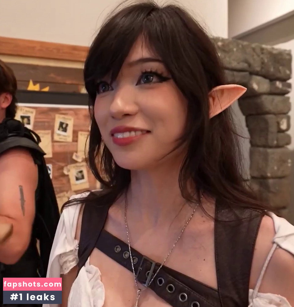Emiru gallery photo #400
