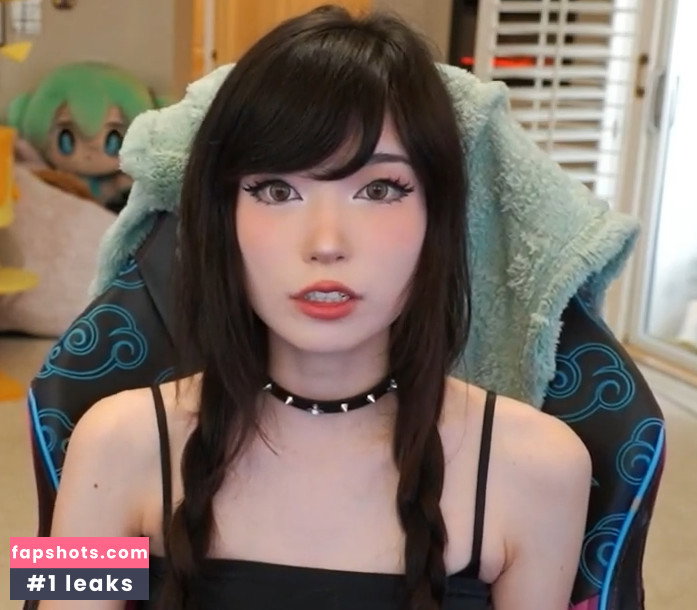 Emiru gallery photo #3317