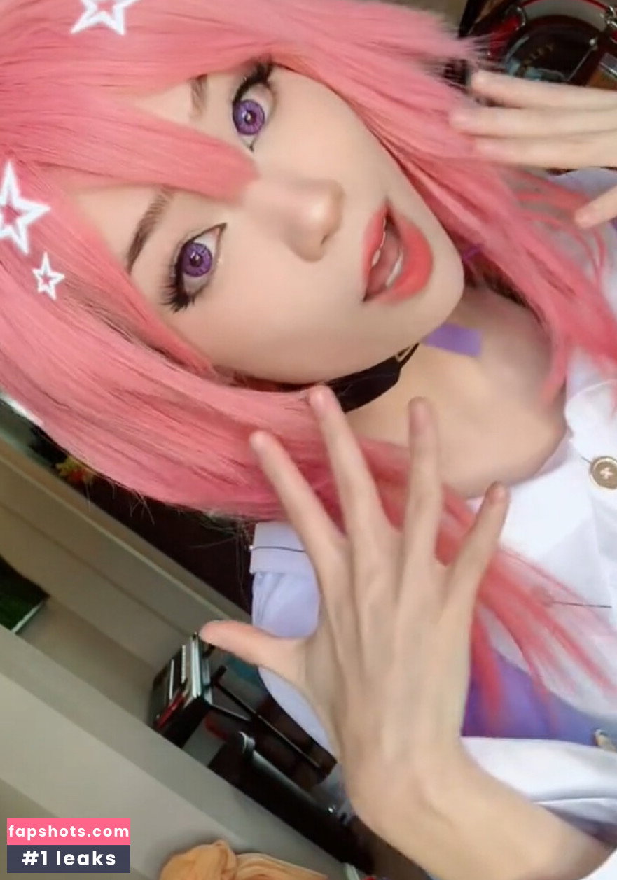 Emiru gallery photo #4059