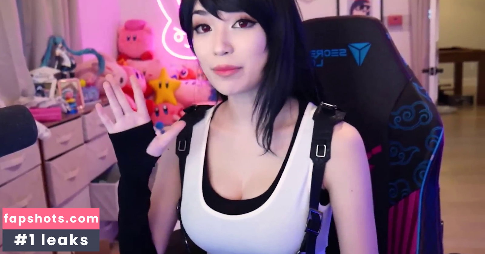 Emiru gallery photo #2899